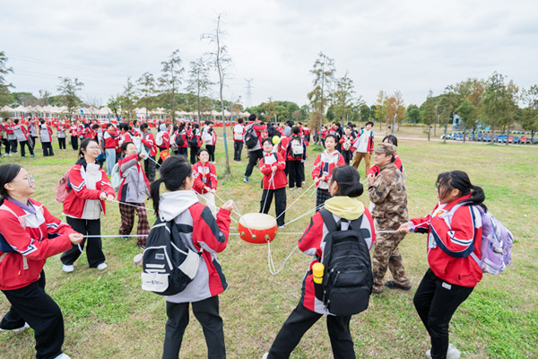 省锡中实验学校在梦享飞行乐园研学活动